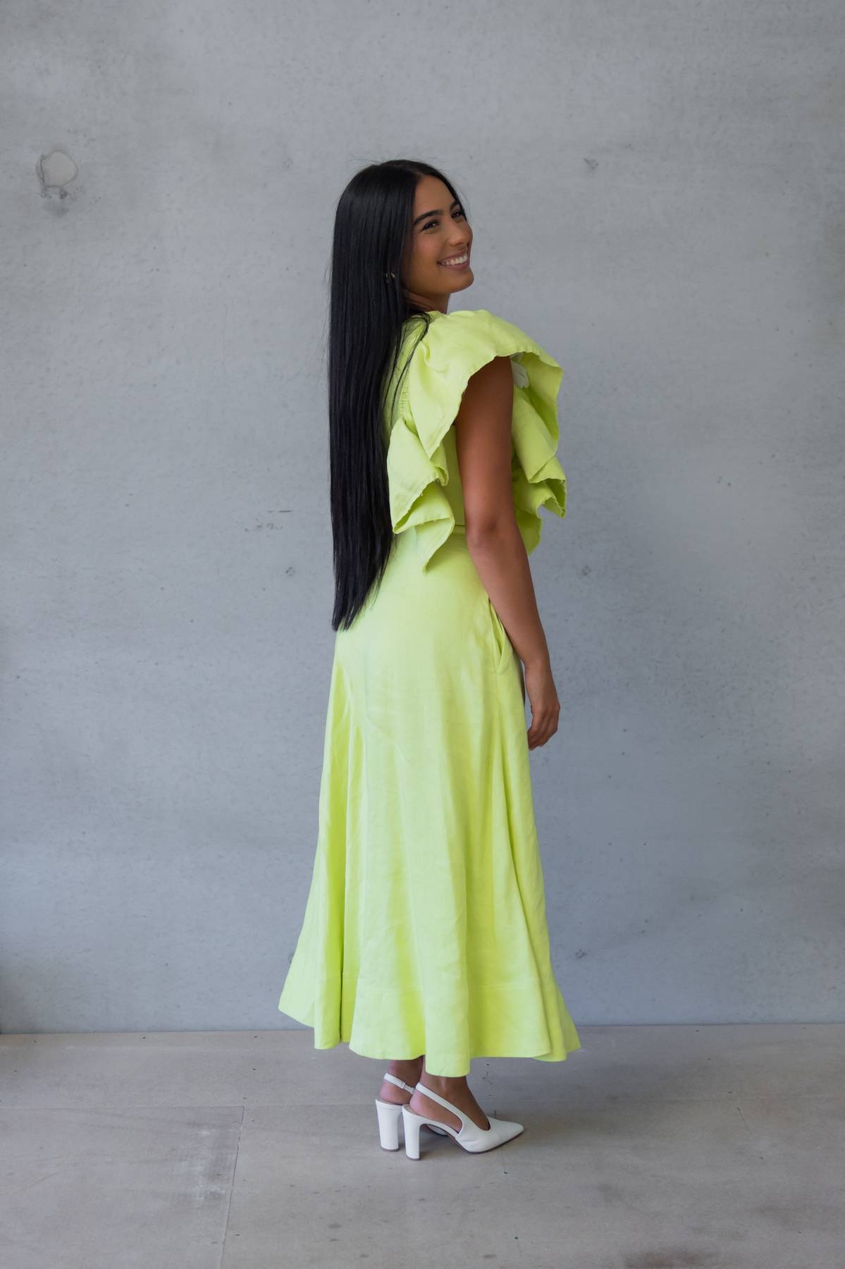 AJE - Bonjour Asymmetric one shoulder Midi (AU 6)