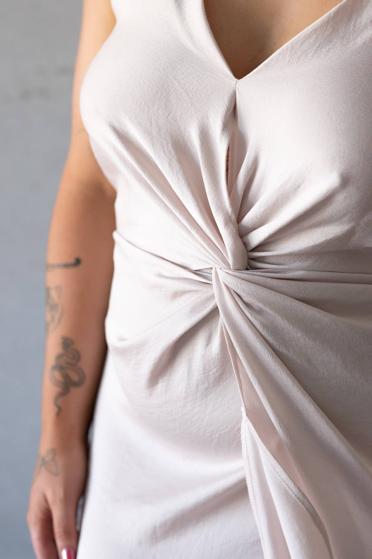 SHEIKE - Mini Knot Dress (AU 10)
