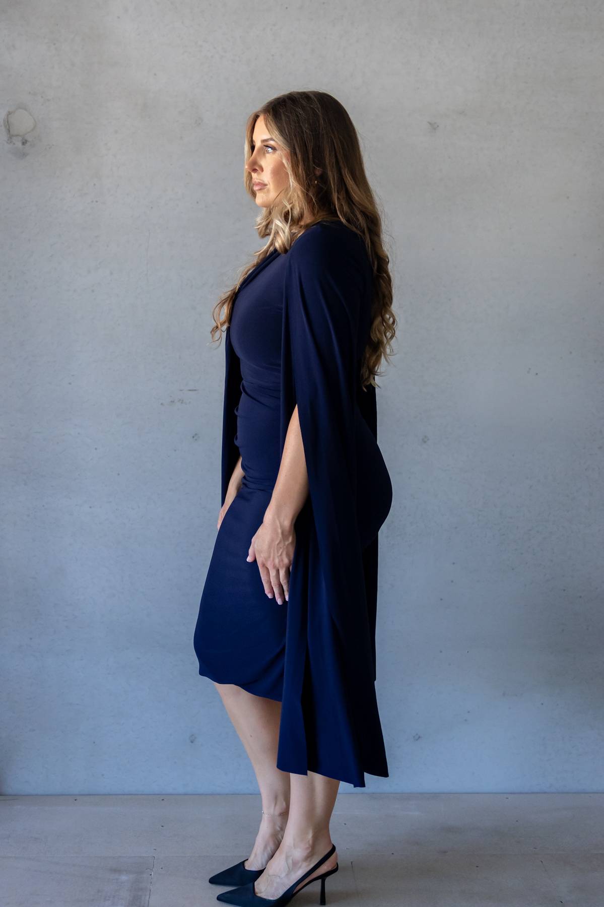 CLUB LONDON - Marysol Navy Cape midi dress (AU 16)