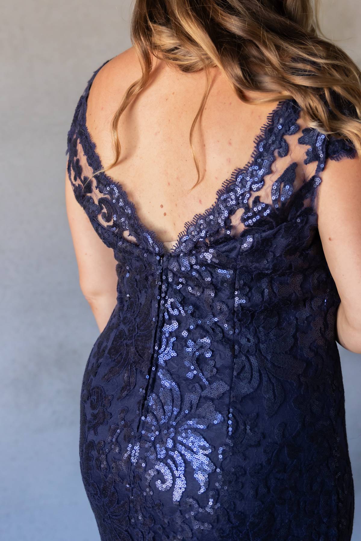 MONTIQUE - Navy Sequin Gown (AU 16)