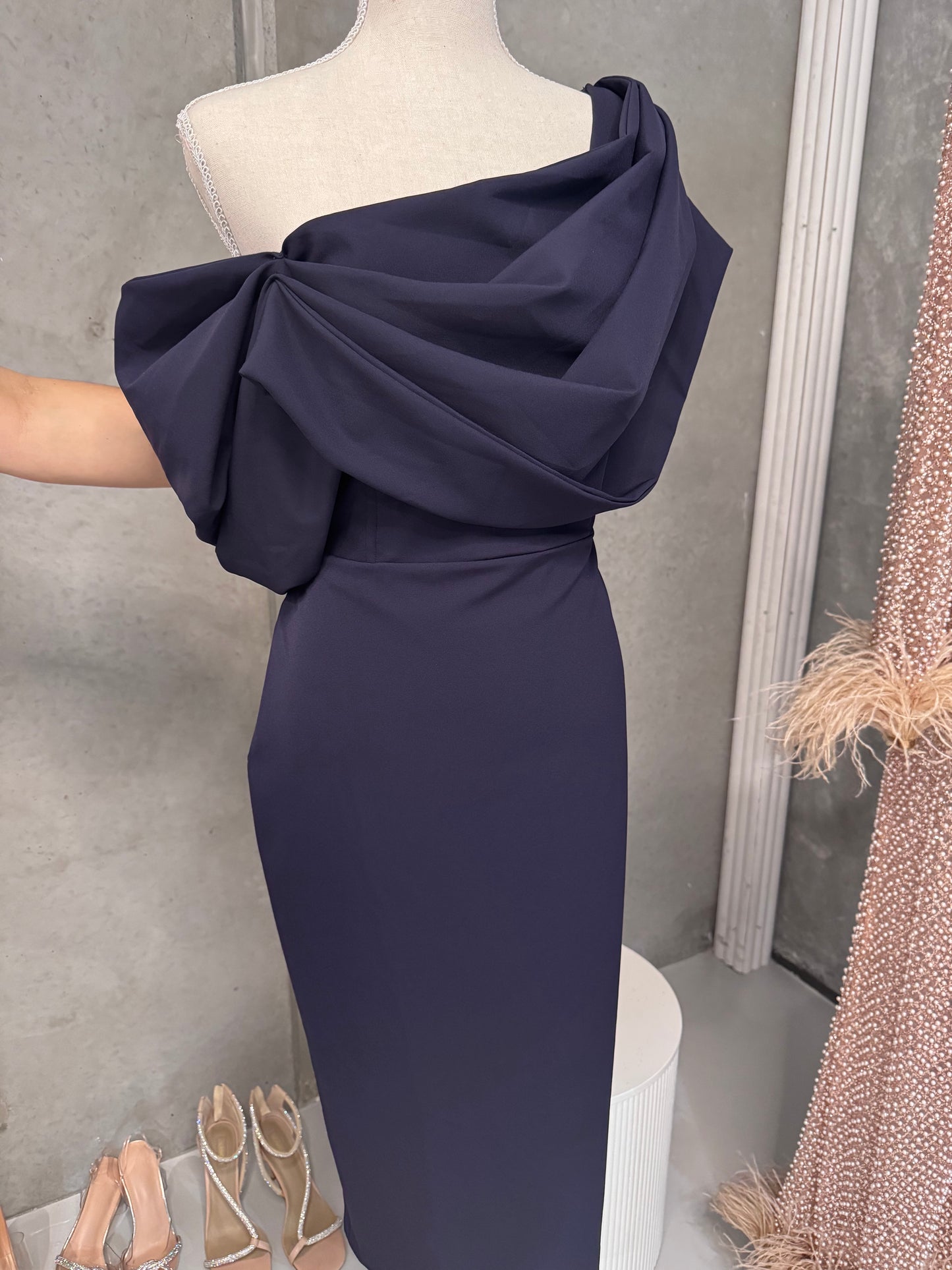 CLUB LONDON - Adrina Navy one shoulder Midi Dress (AU 14)