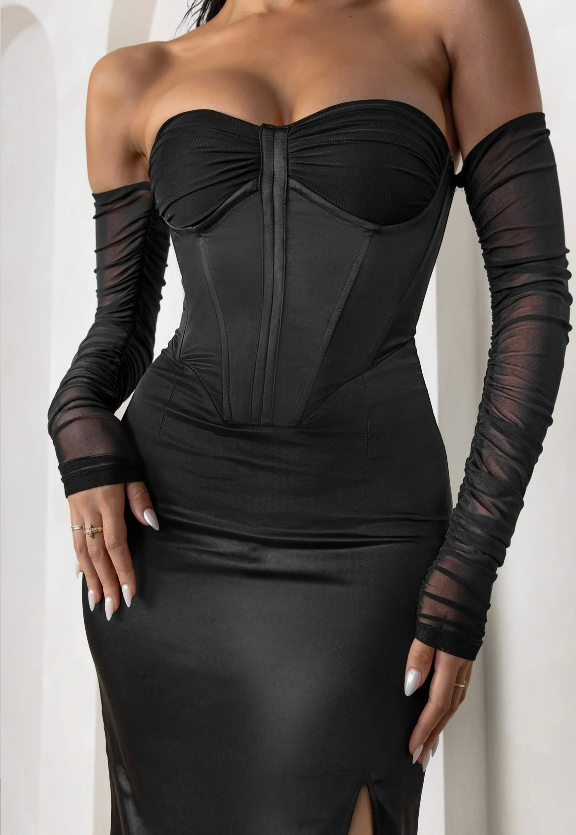 CLUB LONDON - My Prize Dress in Black (AU 8)