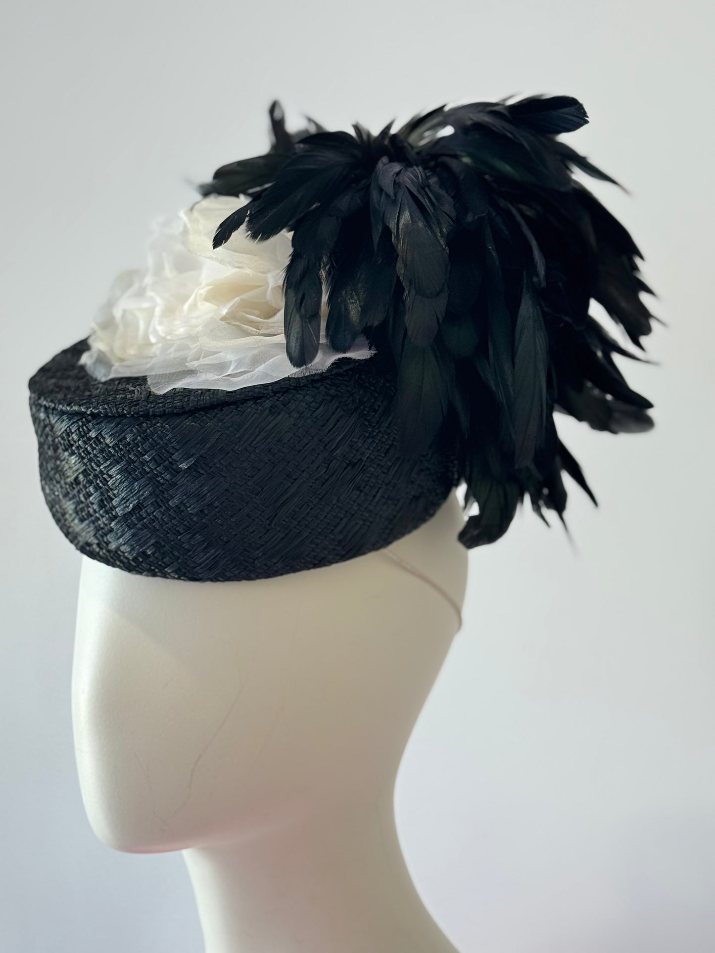 Wendy White Millinery fascinator - Isadora