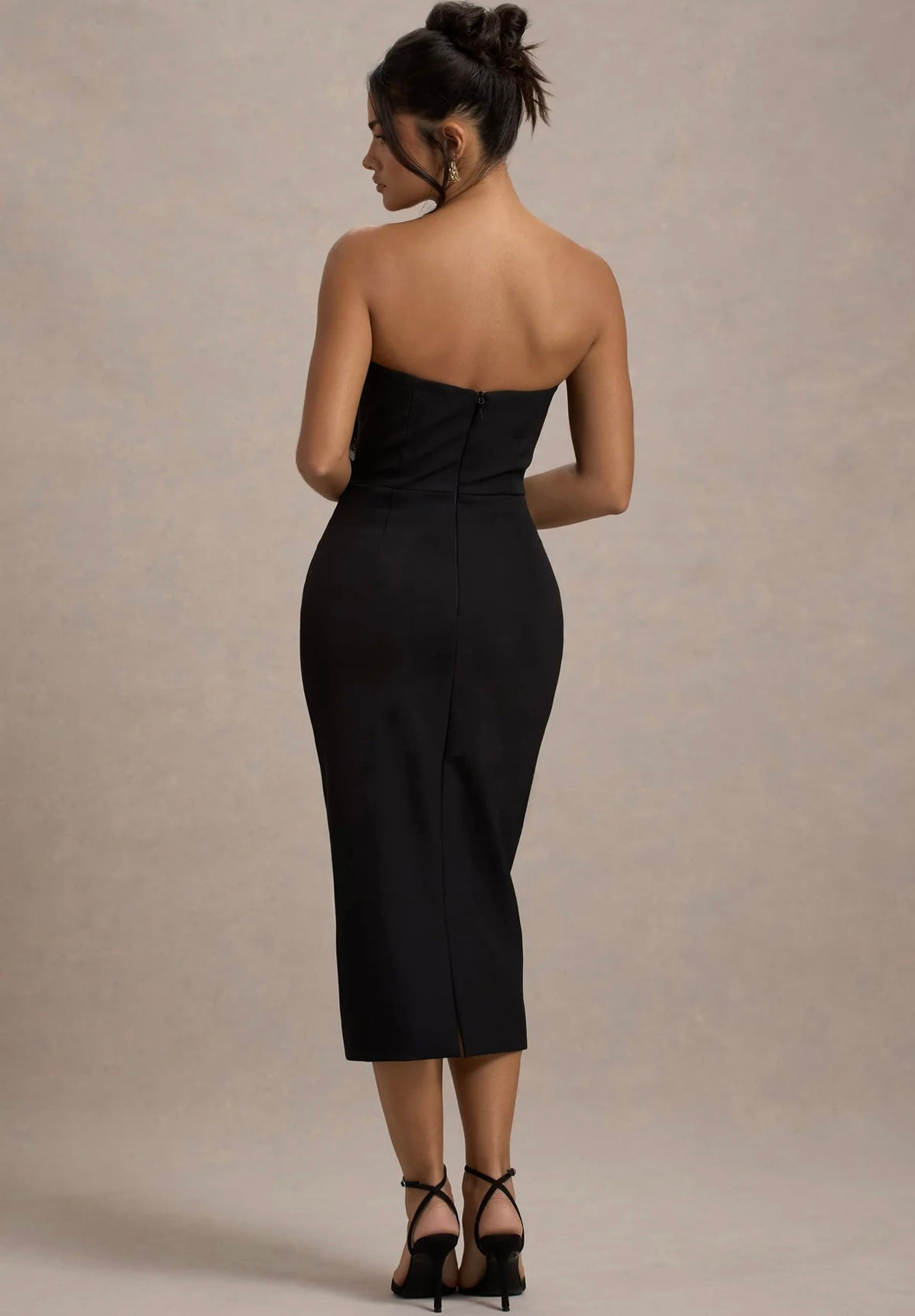 CLUB LONDON - Moya Black & Gold Midi Dress With Corsage Detail (AU 16)