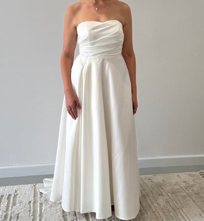 WEDDING DRESS - Strapless Satin A-Line Bridal Gown with Split (AU 8-10)