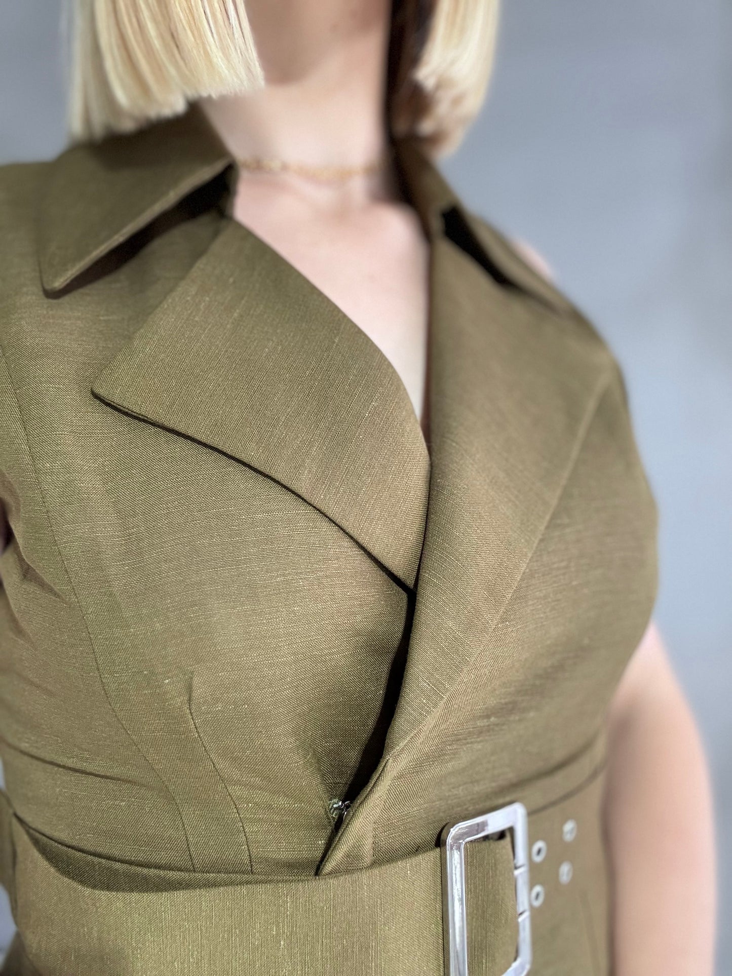 CUE - Linen Blend Tailored Midi (AU 12)