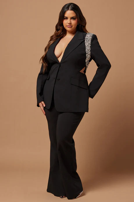 FASHION NOVA - Claire Embellished Suit Set (L)
