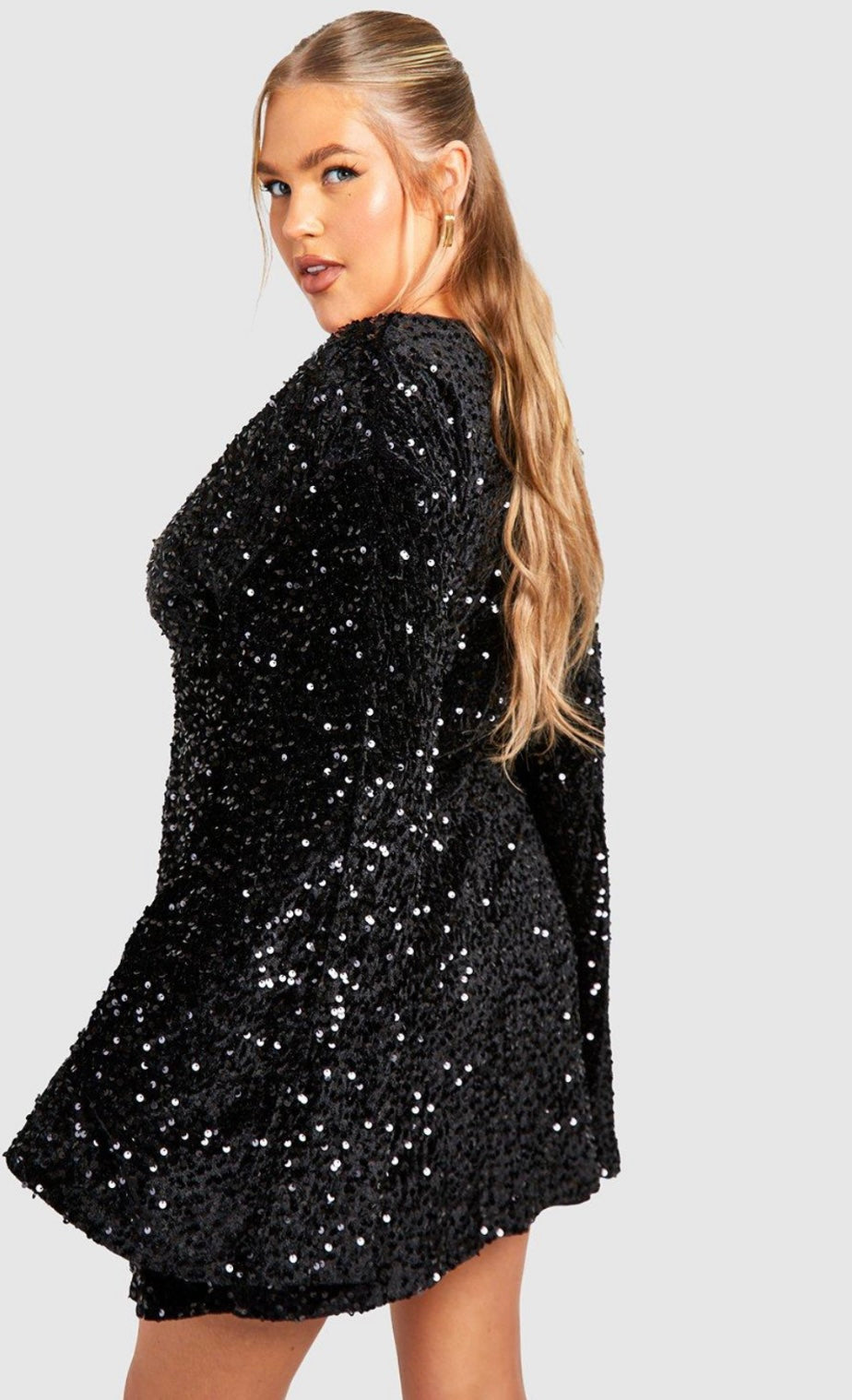 BOOHOO - Velvet Sequin Twist Dress in Black